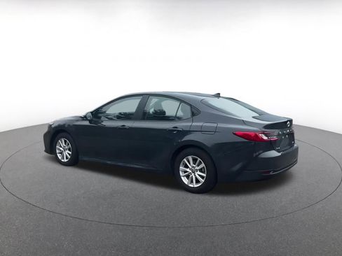 Used 2025 Toyota Camry LE image 15