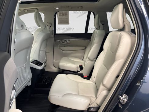 Used 2025 Volvo XC90 B6 Plus w/ Protection Package Premier AWD/4WD image 12