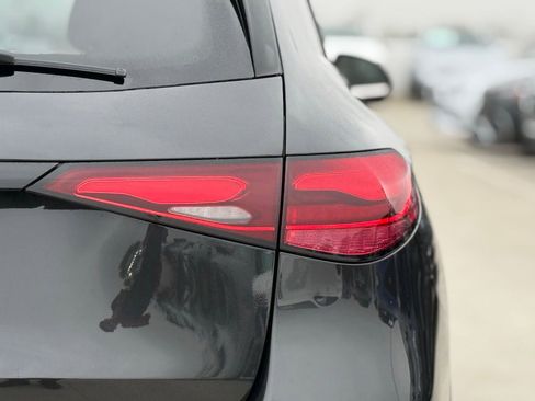 New 2026 Mercedes-Benz GLC 300 GLC 300 image 10