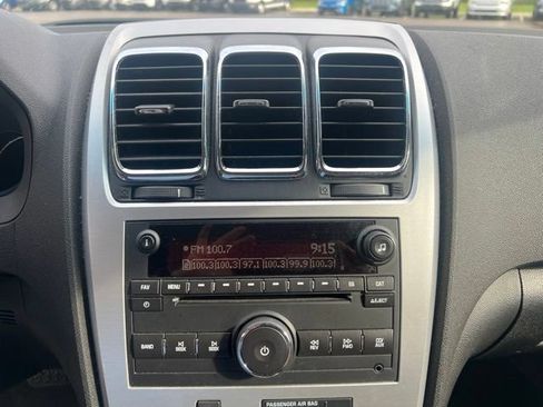 Used 2012 GMC Acadia SLE FWD image 30