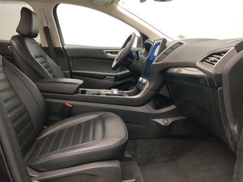 Used 2024 Ford Edge SEL image 21