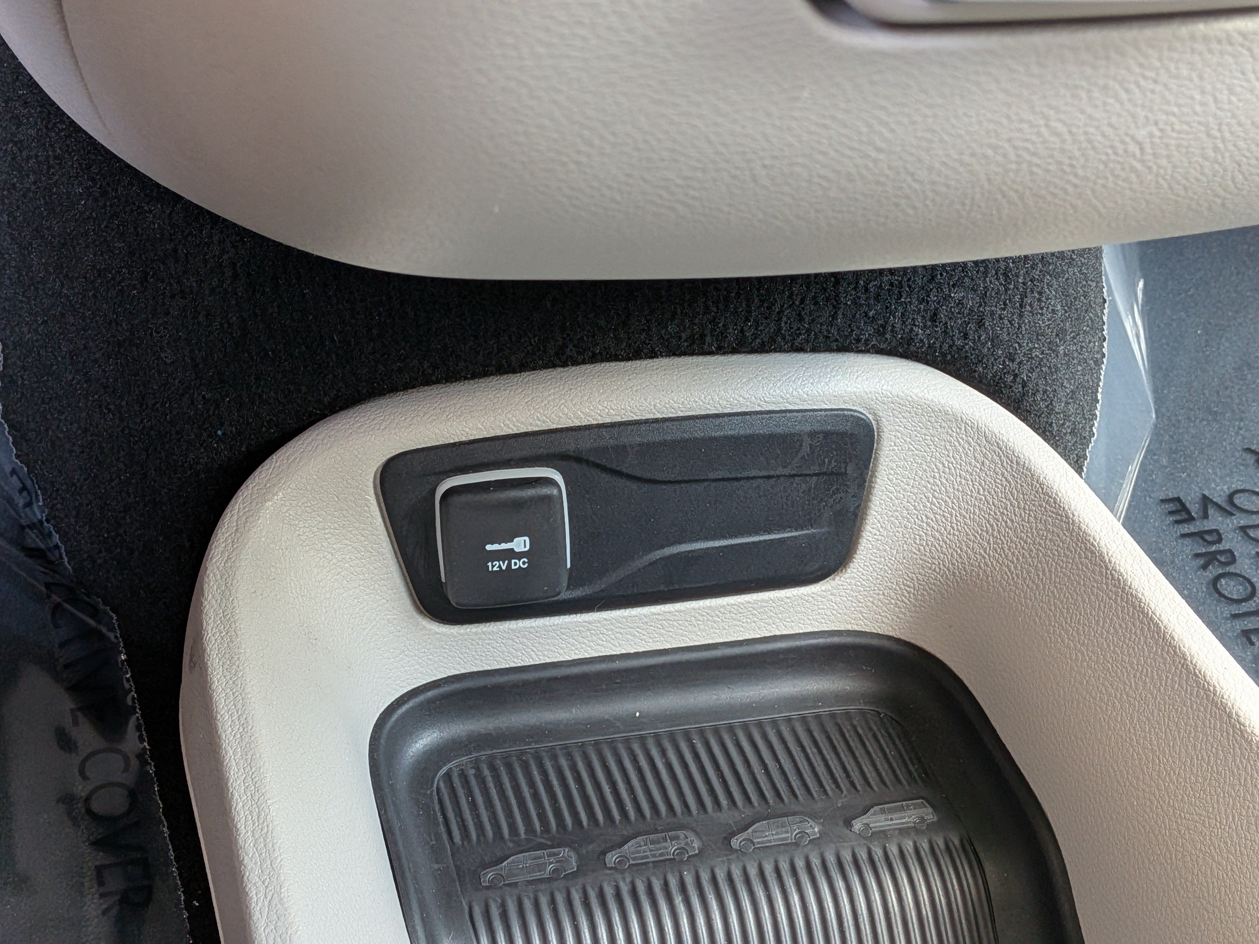Used 2024 Chrysler Pacifica Limited FWD image 33