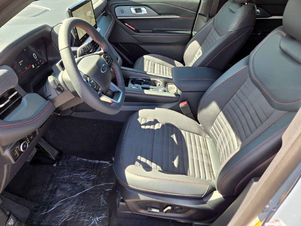 New 2027 Ford Explorer ST-Line w/ Premium Package RWD image 11