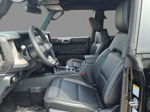 New 2026 Ford Bronco Outer Banks AWD/4WD image 19