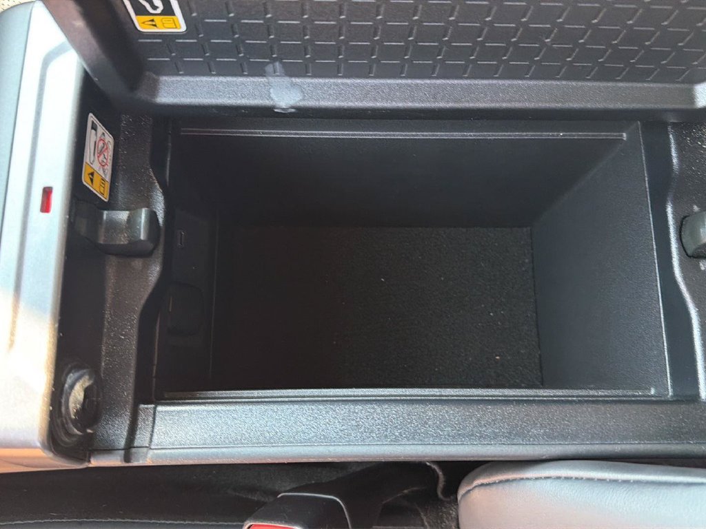 Used 2026 Toyota RAV4 XLE Premium FWD image 40