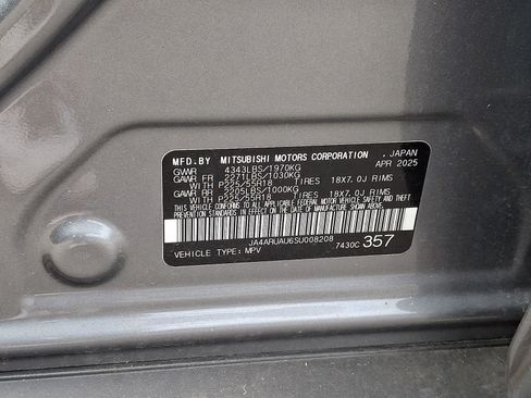 Used 2025 Mitsubishi Outlander Sport LE AWD/4WD image 28