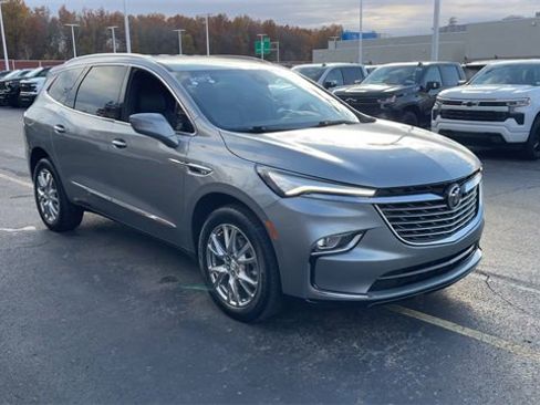 Certified 2023 Buick Enclave Essence w/ Experience Buick Package image 2