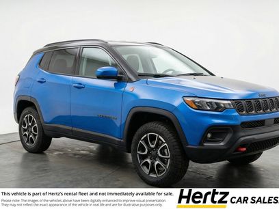 Used 2025 Jeep Compass Trailhawk