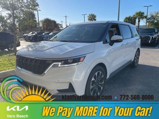 Used 2024 Kia Carnival EX video 1