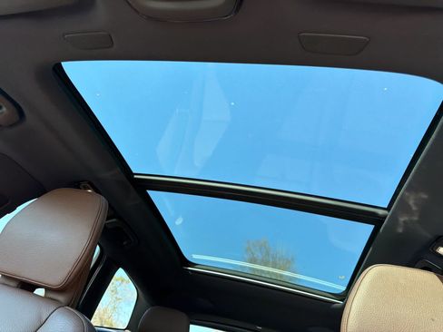 Certified 2023 Volvo XC60 B5 Plus w/ Protection Package Premier image 28