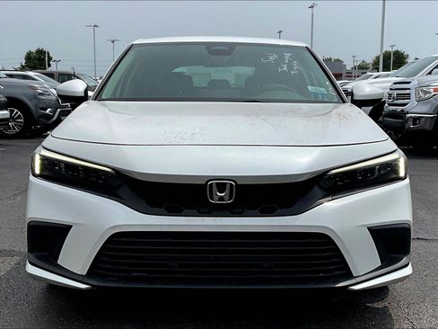 Used 2023 Honda Civic LX image 2
