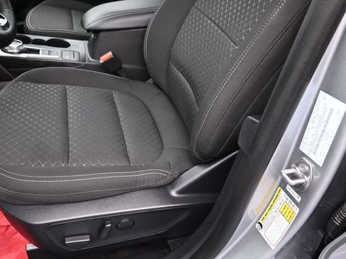 Used 2024 Ford Escape Active image 14