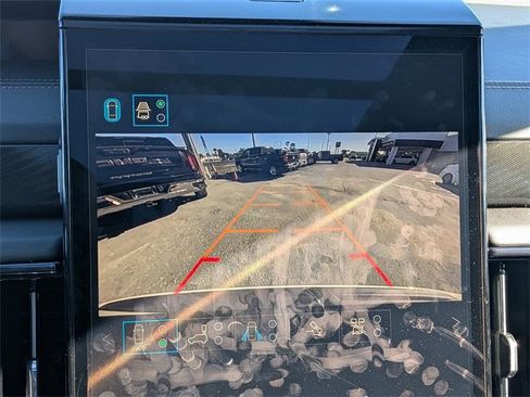 New 2026 GMC Yukon AT4 w/ AT4 Premium Plus Package image 24