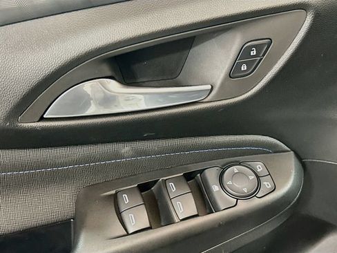 Used 2026 Buick Envista Sport Touring w/ Convenience I Package FWD image 15