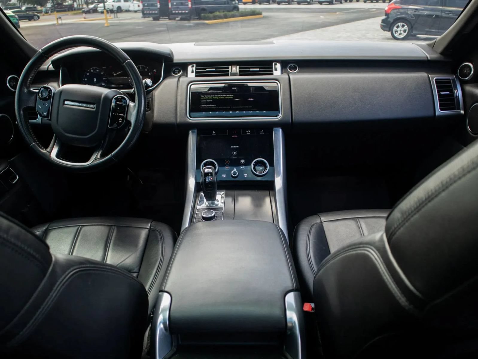 Used 2020 Land Rover Range Rover Sport SE AWD/4WD image 26