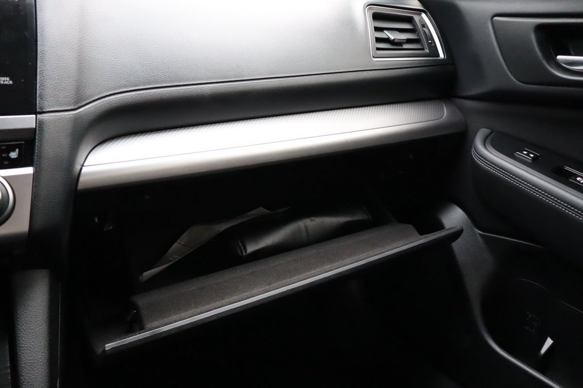 Used 2015 Subaru Legacy 2.5i Premium AWD/4WD image 37