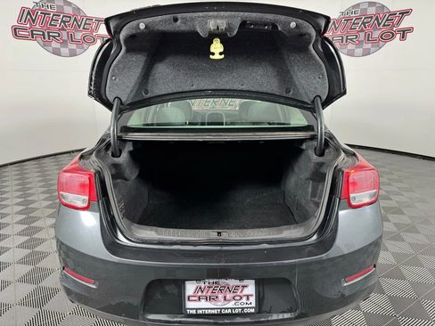 Used 2015 Chevrolet Malibu LS image 25
