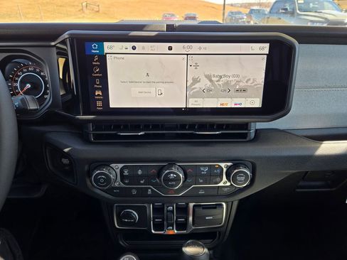 New 2026 Jeep Gladiator Sport AWD/4WD image 19