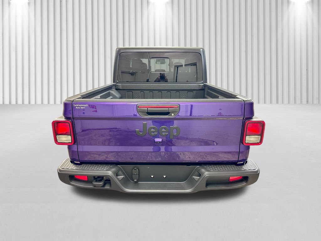 New 2026 Jeep Gladiator Sport AWD/4WD image 6