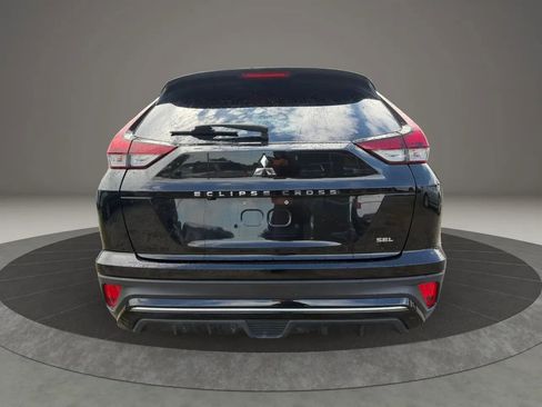Used 2022 Mitsubishi Eclipse Cross AWD image 6
