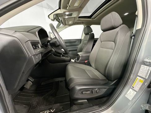 Used 2024 Honda CR-V EX image 4