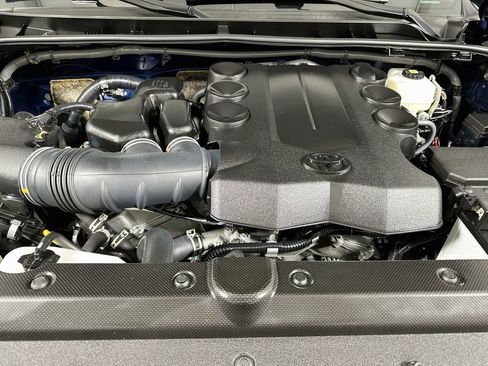 Certified 2023 Toyota 4Runner Limited AWD/4WD image 19