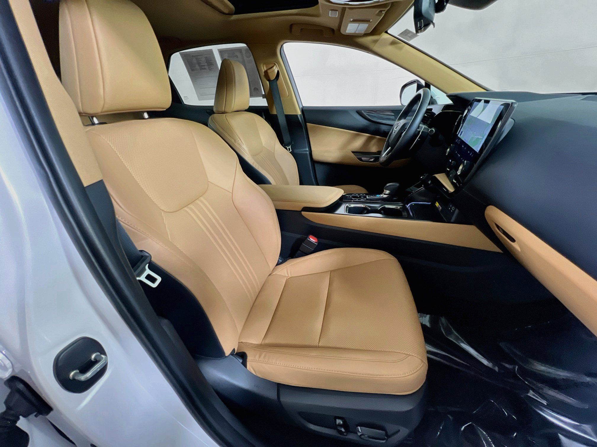 Used 2025 Lexus NX 350 AWD w/ Accessory Package (2T) image 28