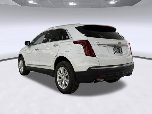 Used 2023 Cadillac XT5 Luxury FWD image 3