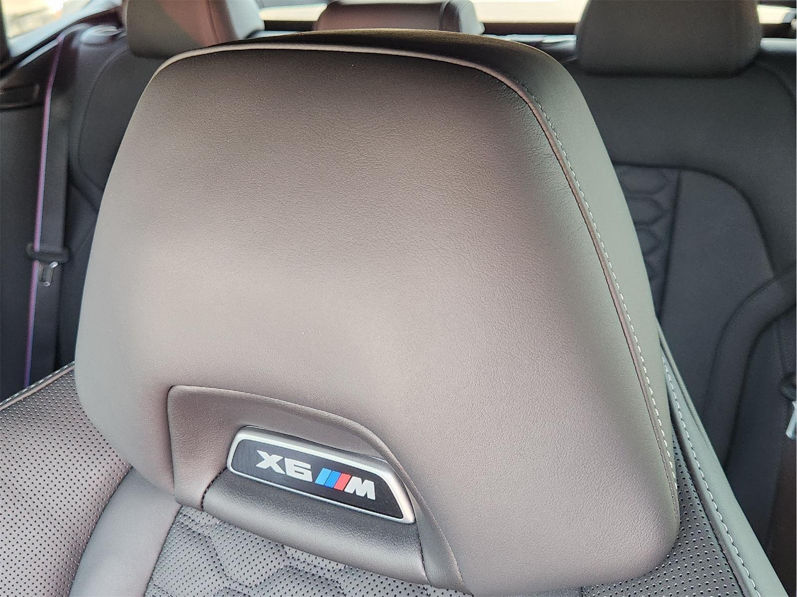 Used 2024 BMW X6 M Competition AWD/4WD image 15