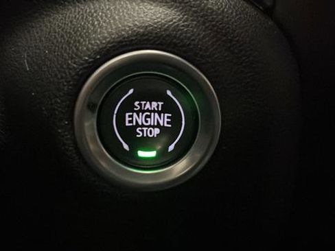 Used 2023 GMC Sierra 3500 AT4 w/ AT4 Preferred Package AWD/4WD image 21
