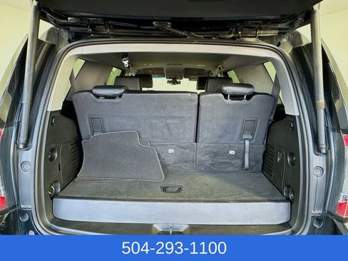 Used 2020 GMC Yukon SLE w/ SLE Value Package image 25