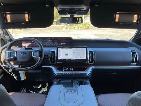 New 2025 Ford Expedition Max King Ranch image 42