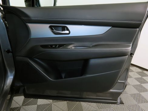 Used 2025 Nissan Murano SL image 35