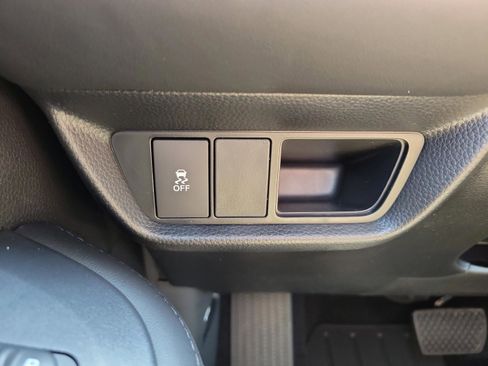 New 2026 Honda HR-V LX image 26