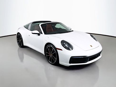 Certified 2021 Porsche 911 AWD/4WD image 31