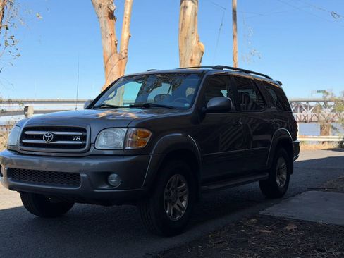 Used 2003 Toyota Sequoia Limited AWD/4WD image 47