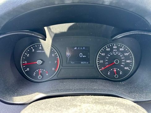 Used 2018 Kia Optima S FWD image 7