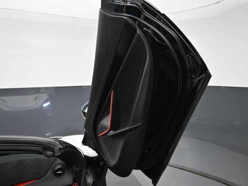 Used 2020 McLaren 720S Performance RWD image 21