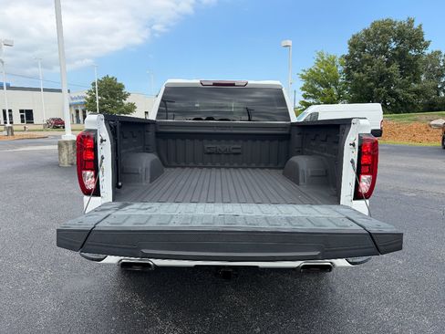 Used 2021 GMC Sierra 1500 Elevation AWD/4WD image 14