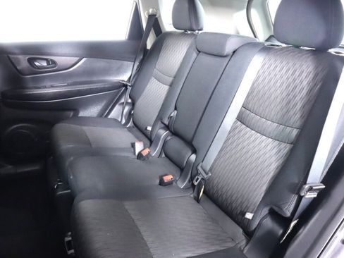 Used 2019 Nissan Rogue AWD image 33