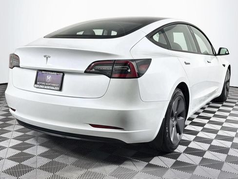 Used 2022 Tesla Model 3 RWD image 25