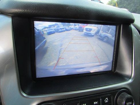Used 2018 Chevrolet Tahoe LT AWD/4WD image 19