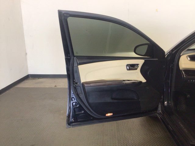 Used 2017 Toyota Avalon Limited FWD image 7