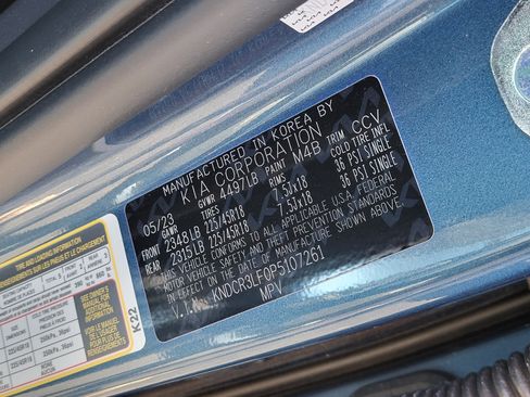 Used 2023 Kia Niro SX Touring image 29