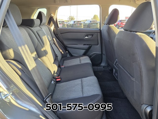 Used 2025 Nissan Rogue SV FWD image 16