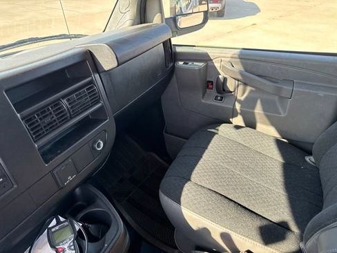 Used 2021 Chevrolet Express 2500 w/ Driver Convenience Package RWD image 30