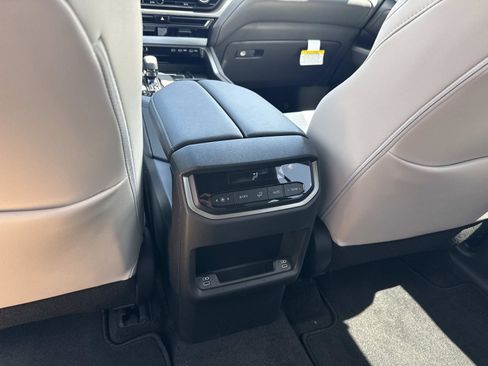 New 2026 Lexus TX 350 AWD image 16