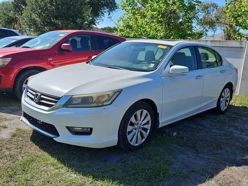 Used 2015 Honda Accord EX image 3