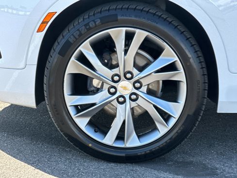 Used 2019 Chevrolet Blazer Premier w/ Sun and Wheels Package image 26