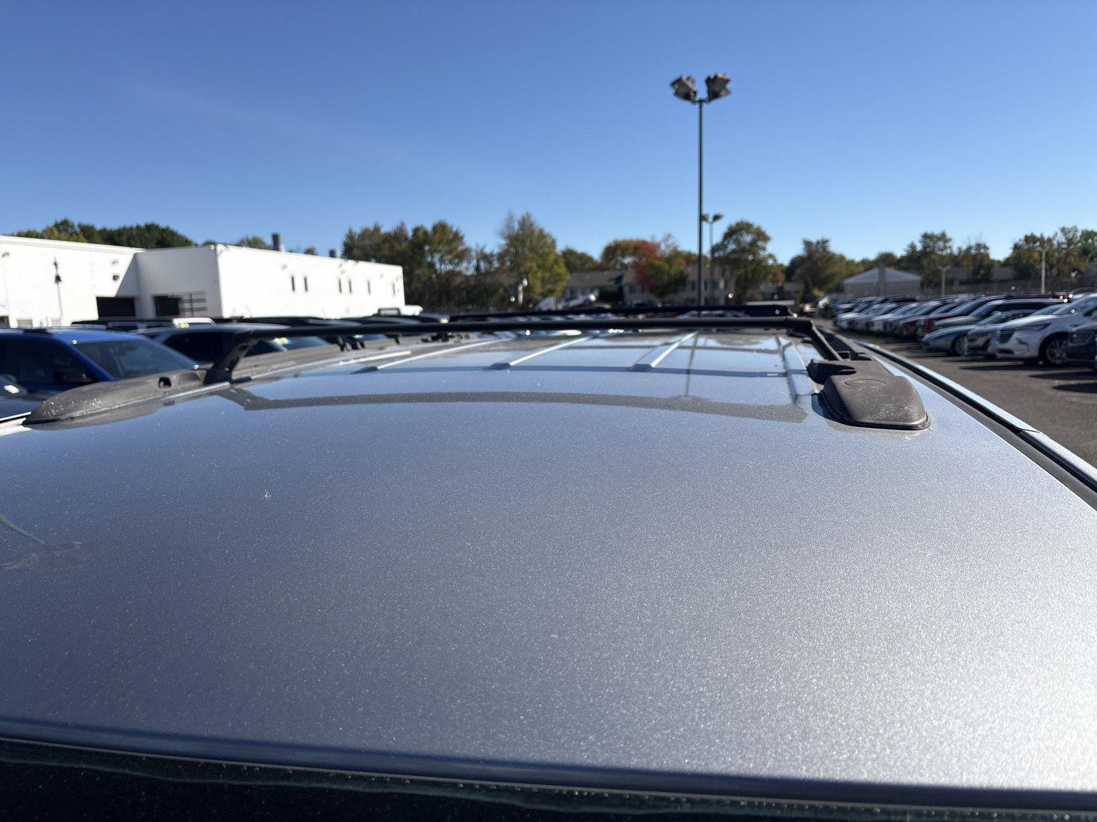 Used 2015 Chrysler Town & Country Touring FWD image 9